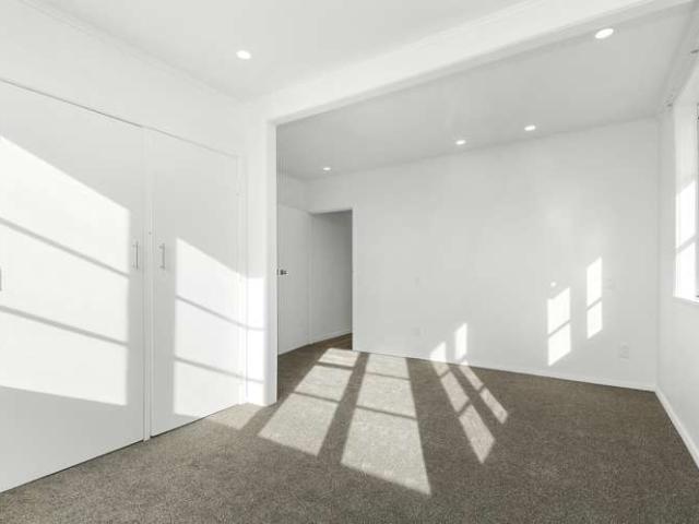 2 Mexted Crescent, Ranui, Porirua City