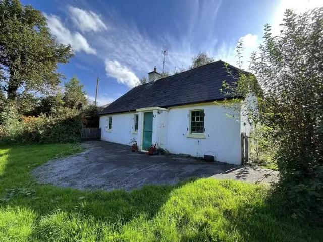 2 Mill Road Cottages, Broadford, Co. Clare, V94X0XF is for sale