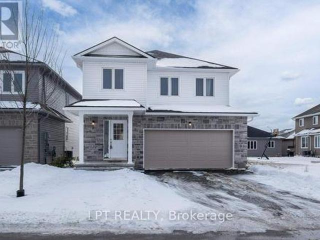 2 Millcreek Drive, Loyalist Odessa, ON, K0H 2H0 house for sale | Listing ID X11961 | Royal LePage