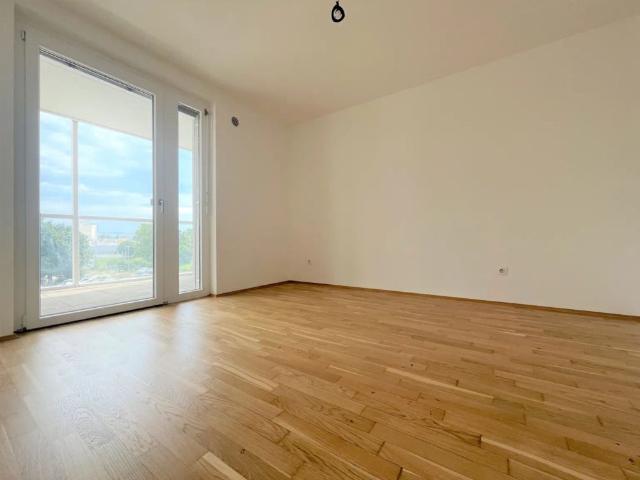 2 MONATE MIETFREI | Top Lage | 2 Zimmer Wohnung mit Loggia