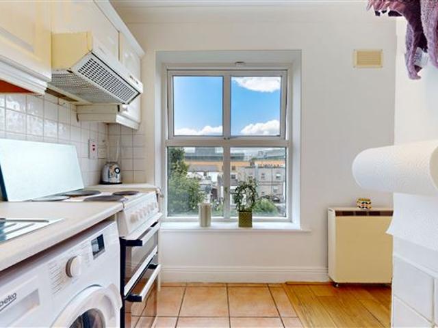 2 Montpelier Mews, Stoneybatter, Dublin 7 Dixon Residential Limited 4943 MyHome. Ie Residential