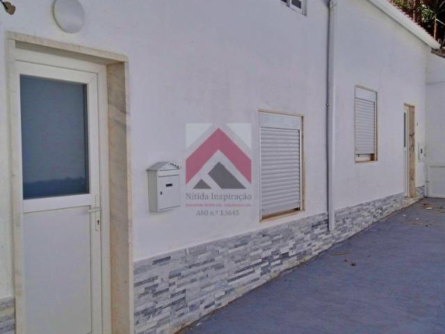 2 Moradias Remodeladas na Ajuda Lisboa 151m² Ajuda