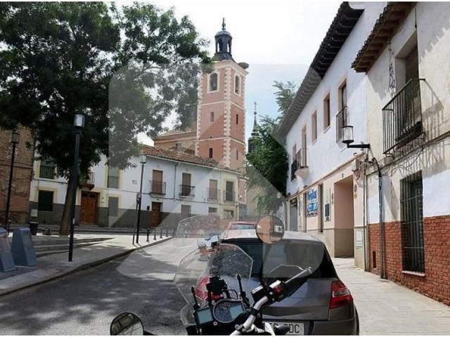 2 NAVES UNIDAS CON GRAN ALTURA
