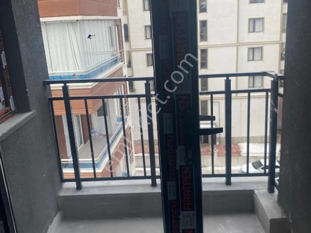 2 Nisanda Satılık Harika 1+1 Daire