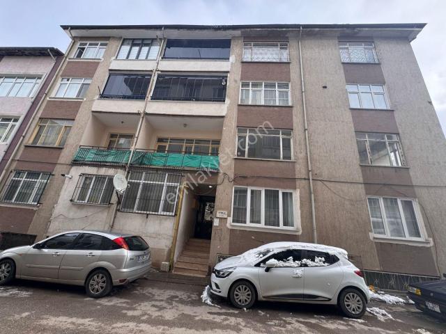 2 Oda 1 Salon 1 Mutfak 2balkonlu Belediye Yanında Fırsat Satılık