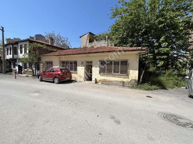 2.oruçgazi Mahallesi'nde Kiralık Müstakil Ev Depo