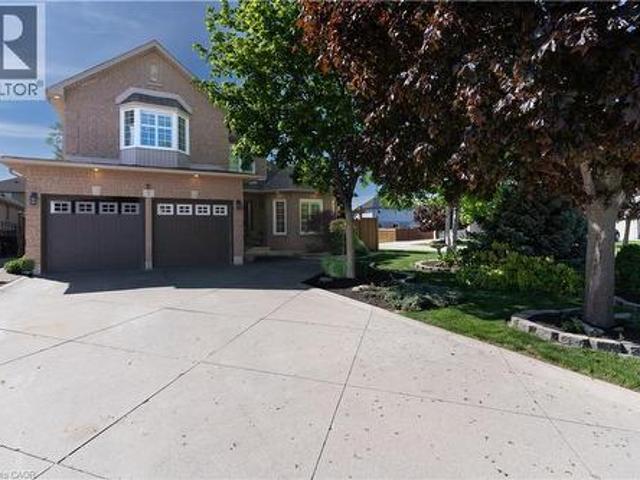 2 Orvieto Court, Stoney Creek, ON, L8E 5W1 house for sale | Listing ID 40832 | Royal LePage