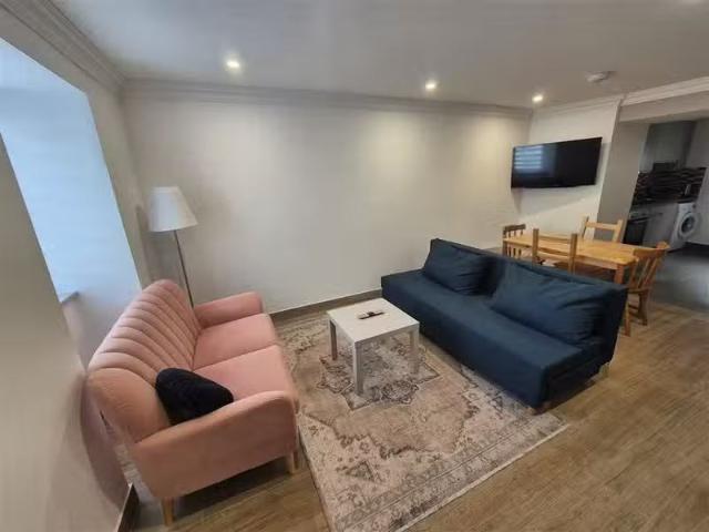 2 Atlantic View, Kilkee, Clare, V15 KD92