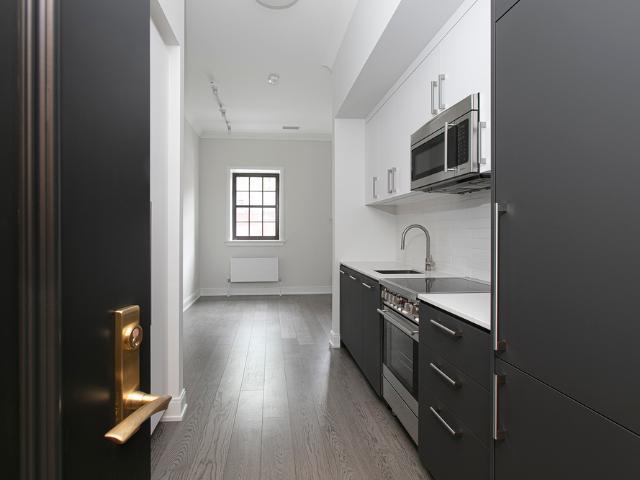 2 Avenue Clarendon Bachelor