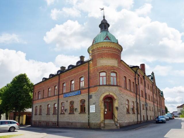 2:a Härlundagatan 7, Skara