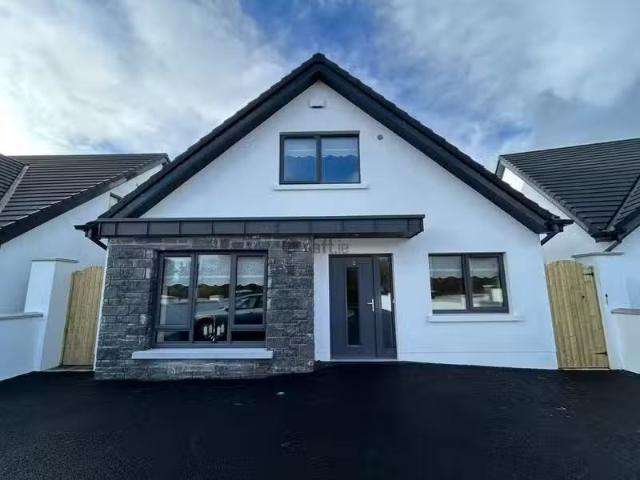 2 Abbey View, Kingsgate, Duleek, Co. Meath is for rent