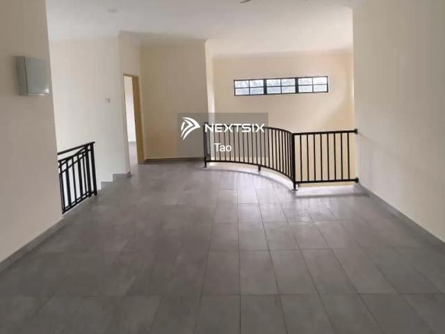 2 Acres Commercial Showroom Facing Main Big Highway @ Kota Warisan Sepang