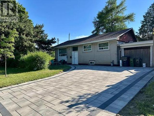 2 Adirondack Gate, Toronto, ON, M1T 3E7 house for sale | Listing ID E13477 | Royal LePage