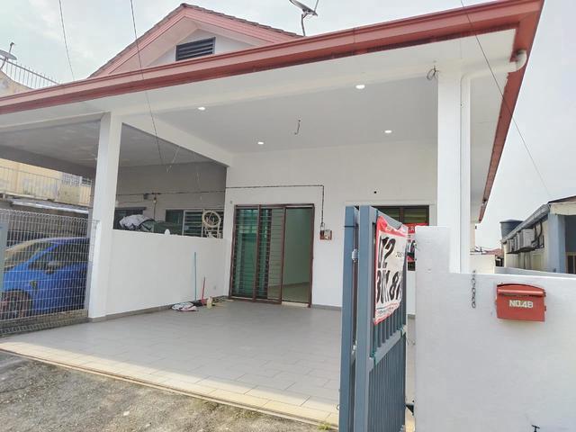 2 Adjoining SemiD Selayang Baru Sale With Tenancy