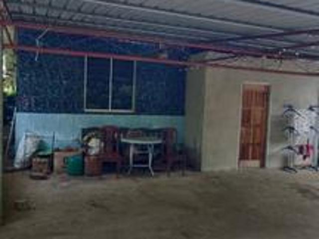 2 buah rumah untuk sekali jual