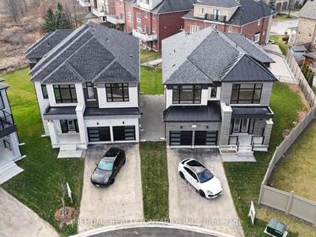 2 Bunn Court, Aurora, ON, L4G 0G6 house for sale | Listing ID N12271 | Royal LePage