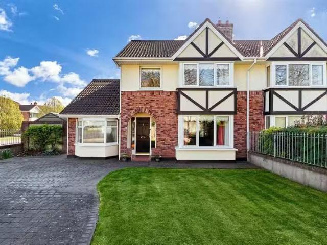 2 Burnell Park Avenue, Castleknock, Dublin 15, County Dublin