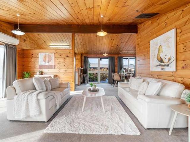 2 Bata Place, Pomare, Rotorua