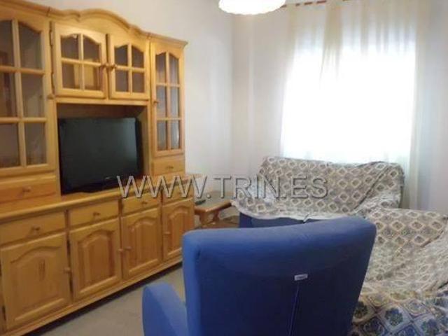 2 baños con patio