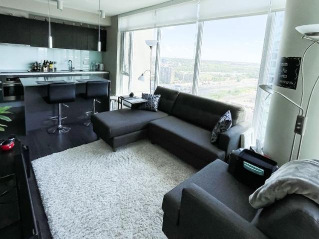 2 Bd Corner Unit W Two Balconies, Undgr Parking & Amazing Views