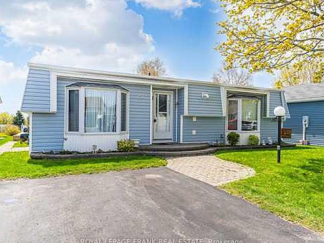 2 Bdrm, 2 Bath Bungalow In Bennett Road