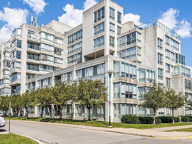 2 Bdrm Condo Unit* Undrgrnd Parking* Owner Locker