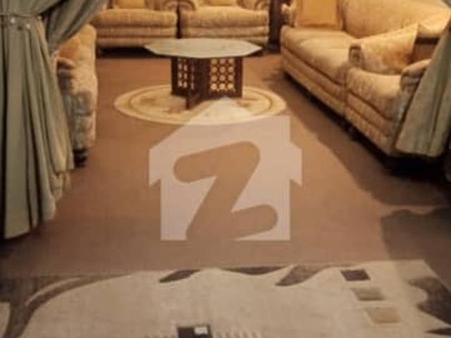 2 Beb Flat Clifton Block 9