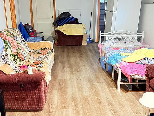 2 Bed 1 Bath Basement Ment For Rent