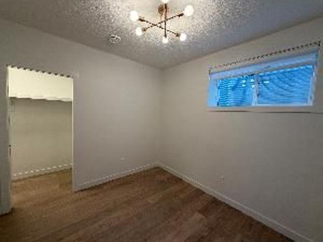 2 Bed 1 Bath BSMT Suite Hearthstone Sherwood Park