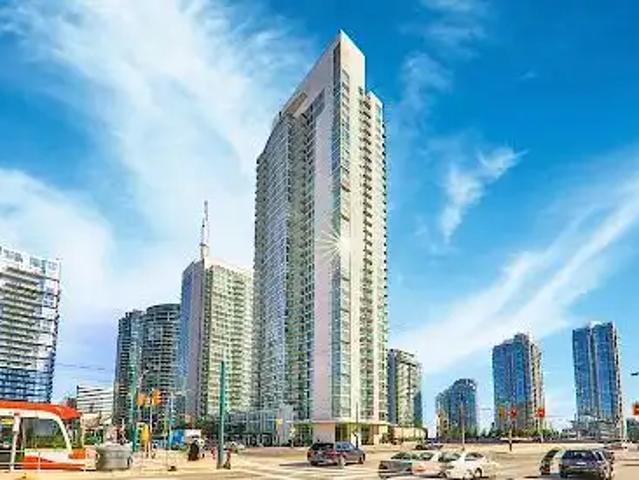 2 bed 1 bath downtown Toronto condo Front & Spadina