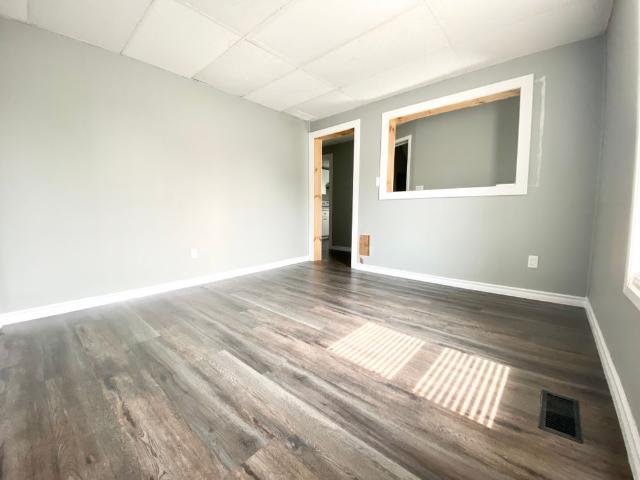 2 Bed 1 Bath for rent in Chatham, 124 St Clair St