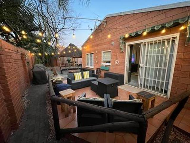 2 bed, 1 bath to rent