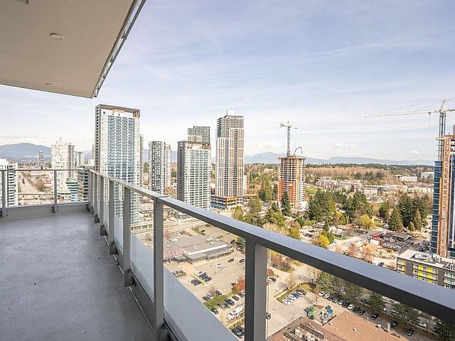 2 Bed + 2 Bath Condo For Rent In Surrey!