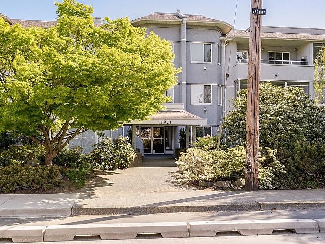 2 bed, 2 bath Condo Near Uvic