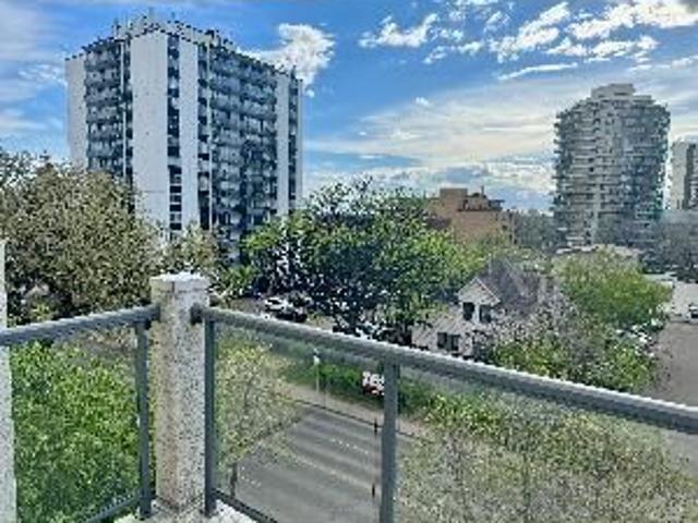 2 Bed 2 Bath Penthouse Suite For Rent Oliver Edmonton