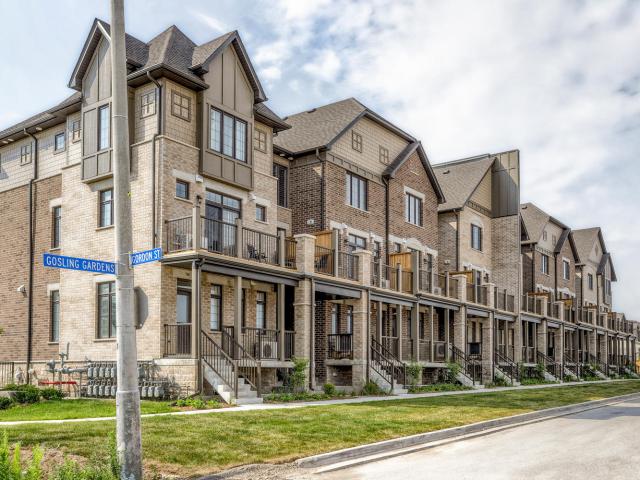 2 Bed + 2.5 Bath Luxurious Two Storey Townhome in Guelph