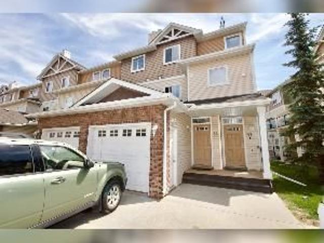 2 Bed 2.5 Bath Silver Berry SE Edmonton