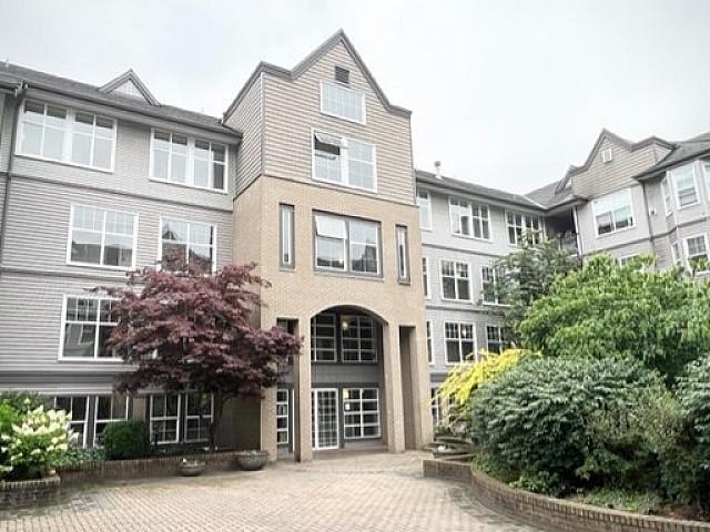 2 Bed Top Floor Unit For Sale Langley