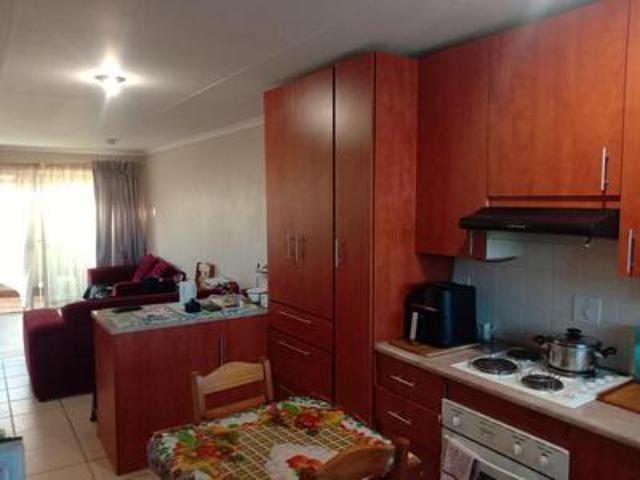 2 bed townhouse