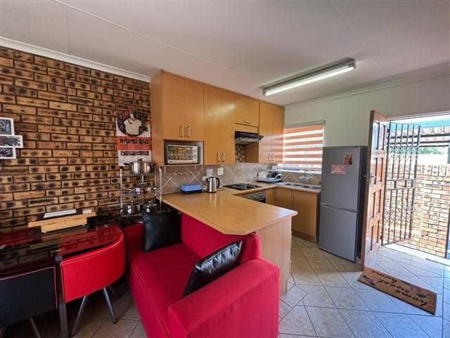 2 Bed Townhouse in Finsbury