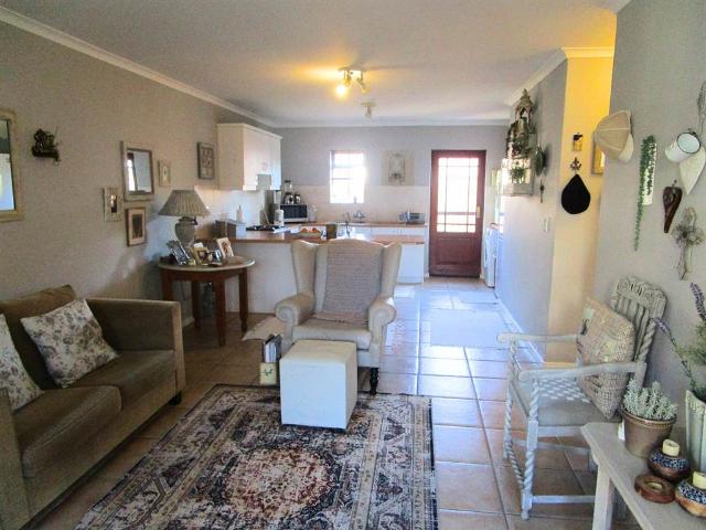 2 Bed Townhouse in Strand South