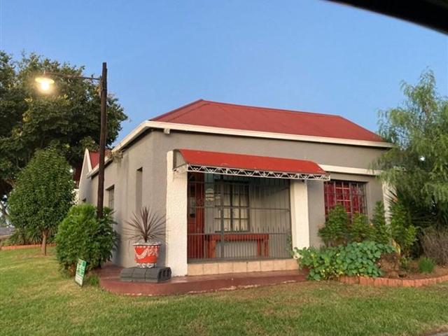 2 Bed Townhouse in Parys