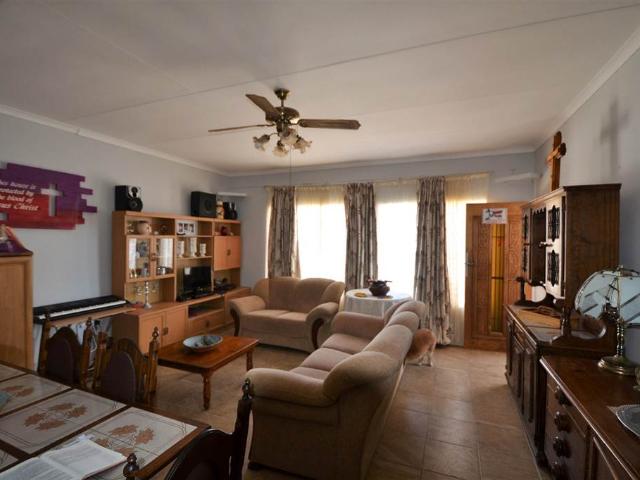 2 Bed Townhouse in Virginia Central