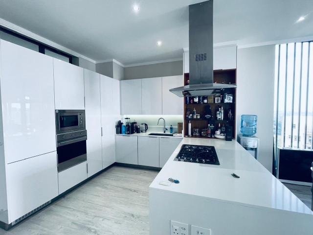 2 Bed Unfurnished Apartment for Rent in Morningside
