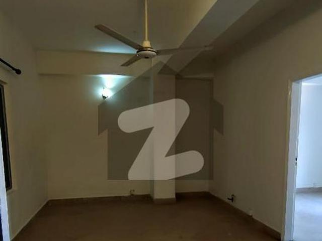 2 Bed Unfurnished Flat Available For Rent In E 11/3