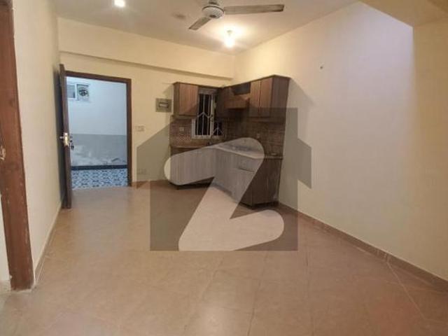 2 Bed UnFurnished Flat For Rent In E11 E 11
