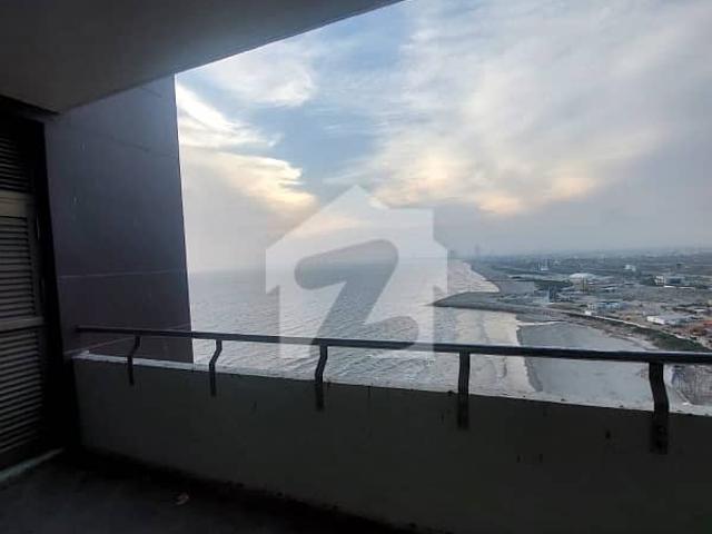 2 Bed With Maid room Apartment For Rent In Emaar Reef Towers