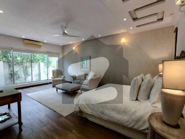 2 bed apartment available for rent in gulberg