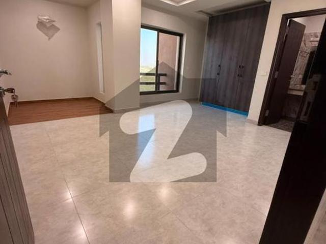 2 Bed Apartment Available For Rent Zarkon Heights
