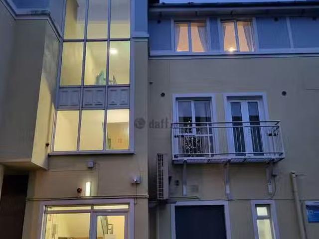 2 Bed Apartment, Elworth Court, Golden Island, Athlone, Co. W.